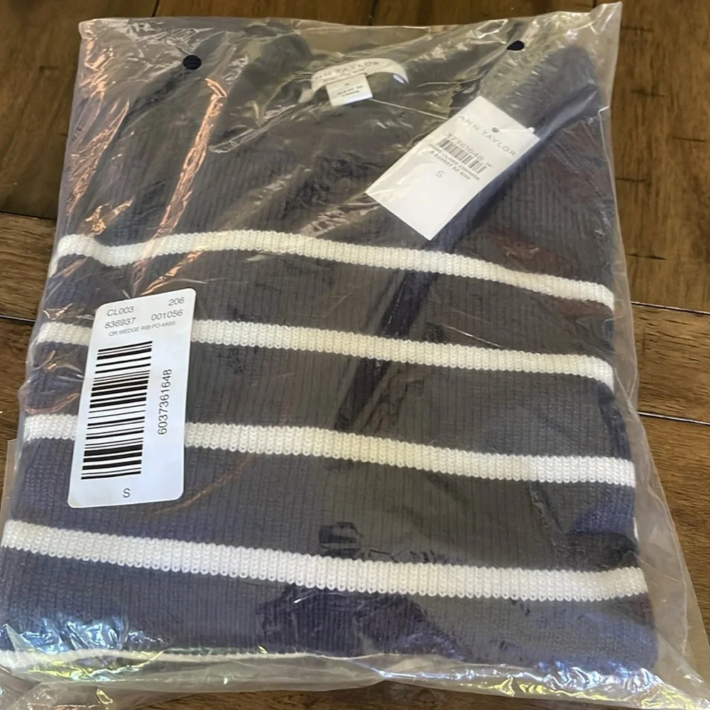 Ann Taylor striped rib small sweater new - Picture 3 of 3